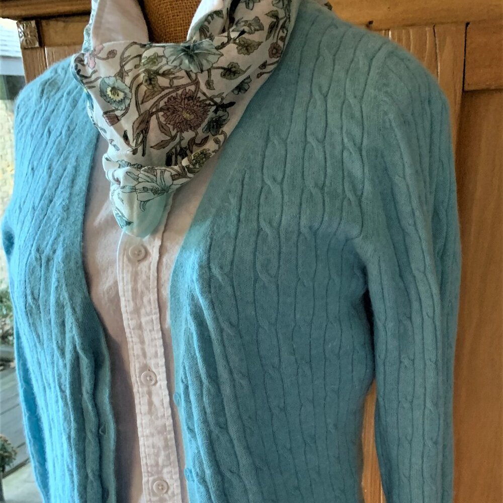 Wool Buttonfront Cardigan - Picture 4 of 7